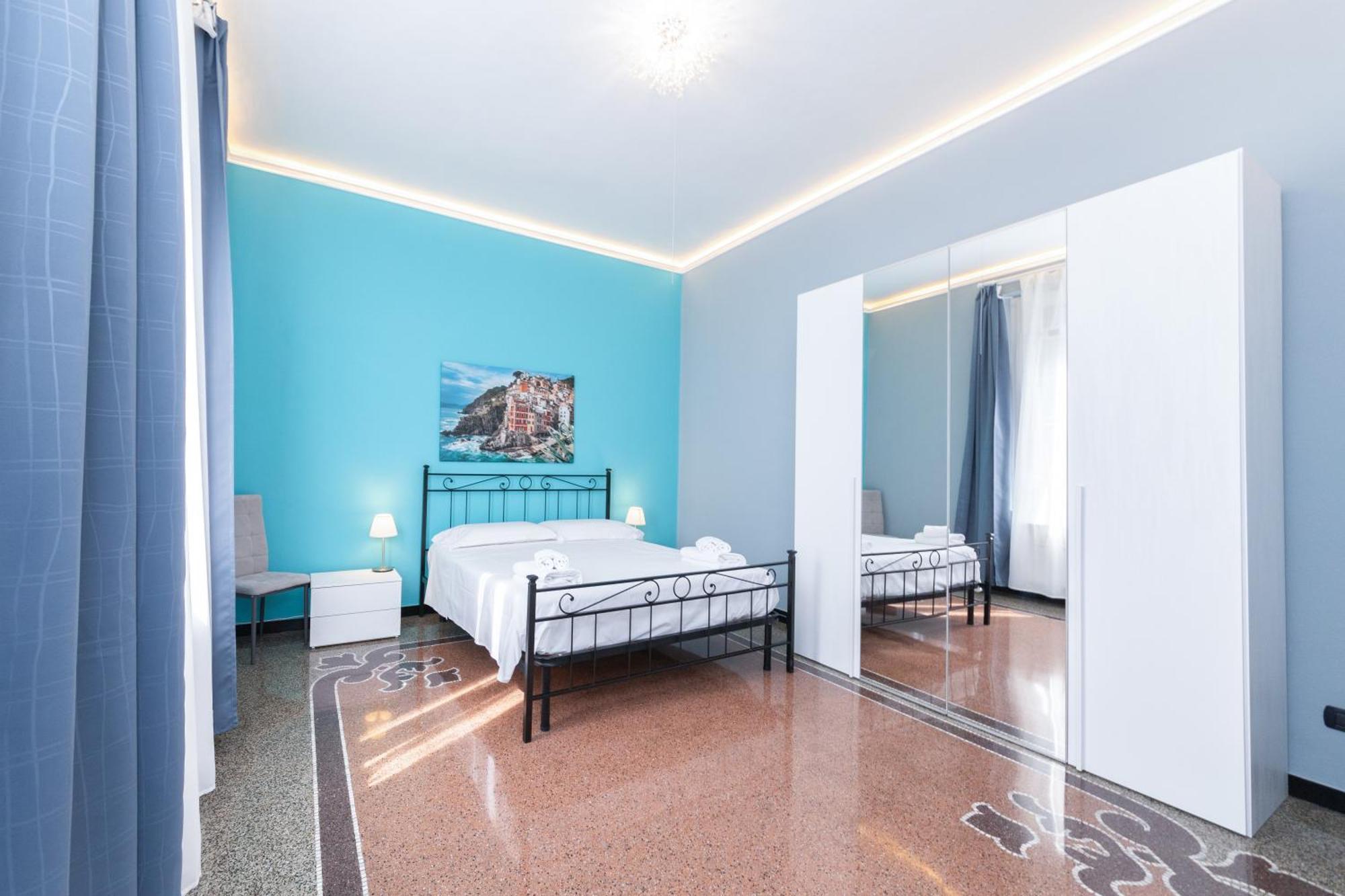 Galia Roomsself Check In H24 Genoa